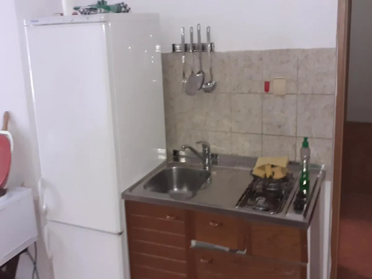 Apartments Rudi Klenovica