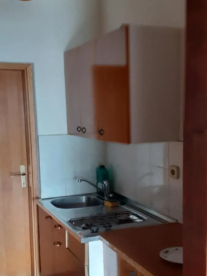 Apartments Rudi Klenovica
